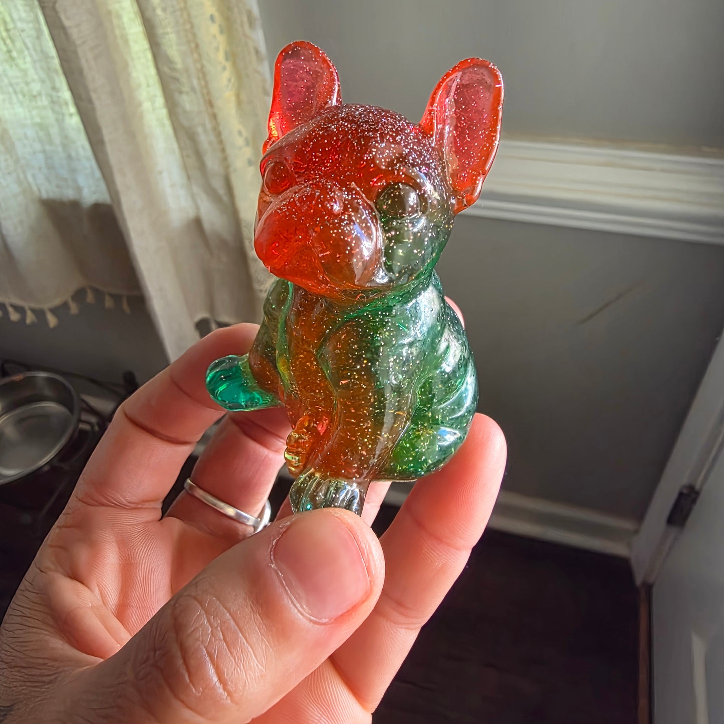 Overpour French bulldog figurine