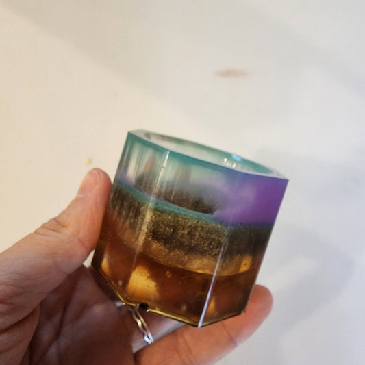 Extra resin Pour cup