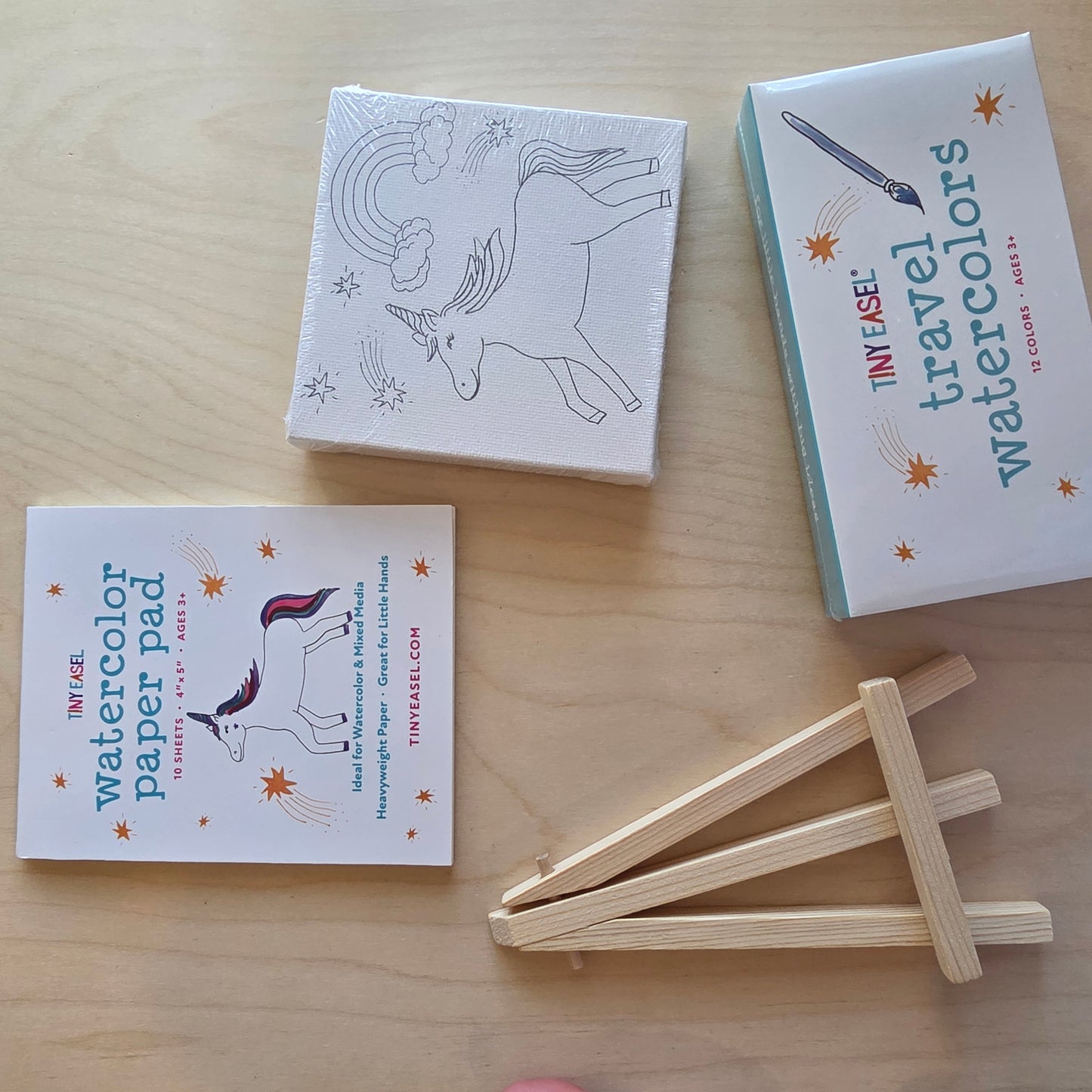 Tiny Easel Watercolor Travel Kit
