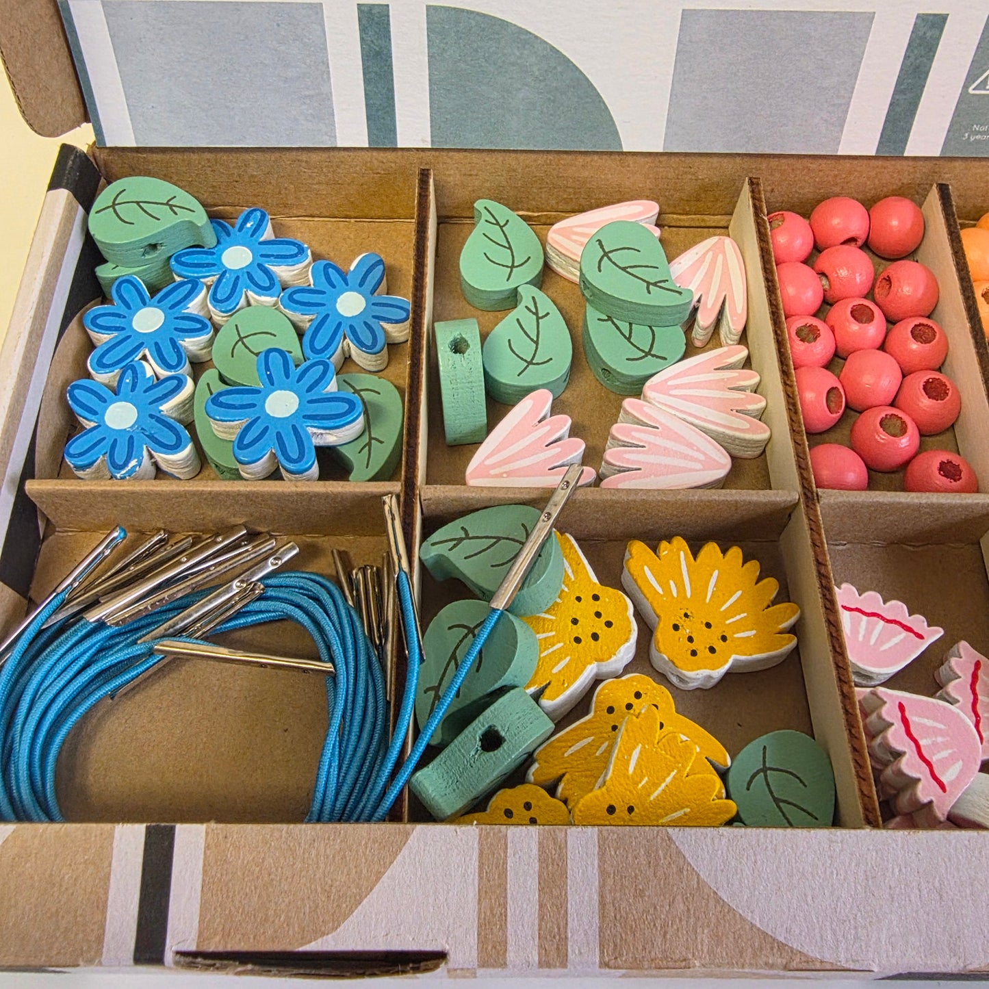 Wildflower bracelet making kit